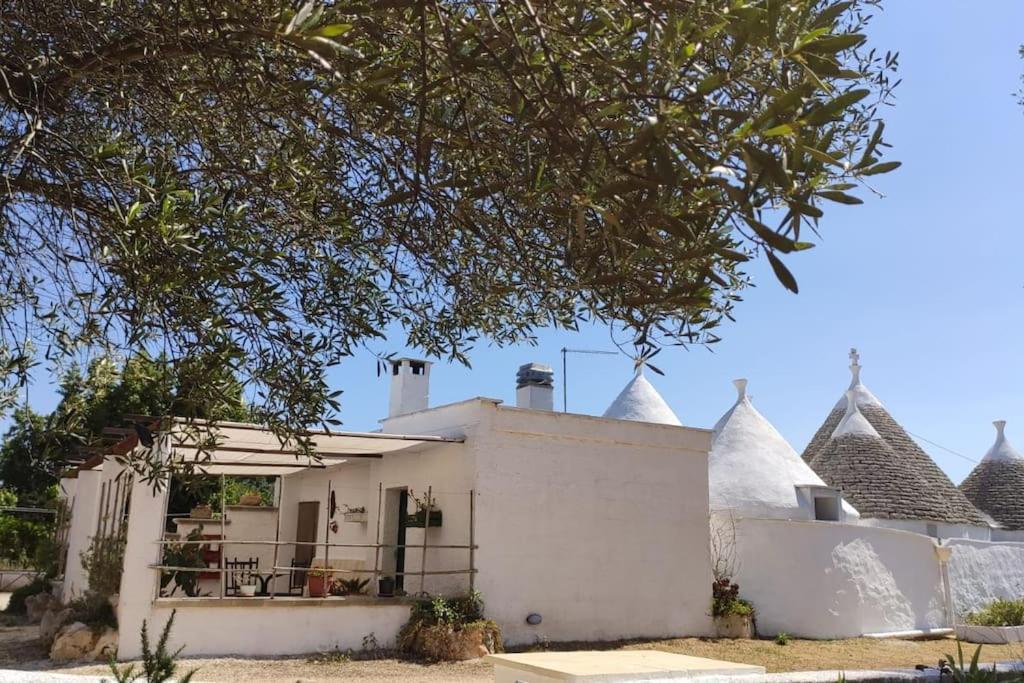 I Trulli D'A Ross Villa Ceglie Messapica Exteriör bild